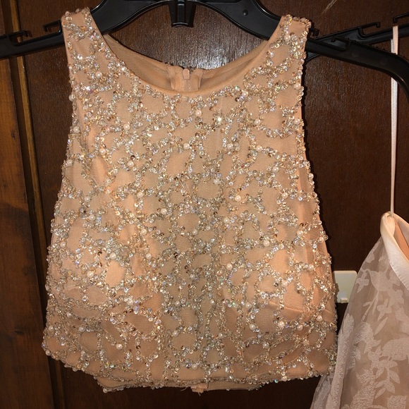 TERANI COUTURE 2 piece gown - Picture 3 of 3